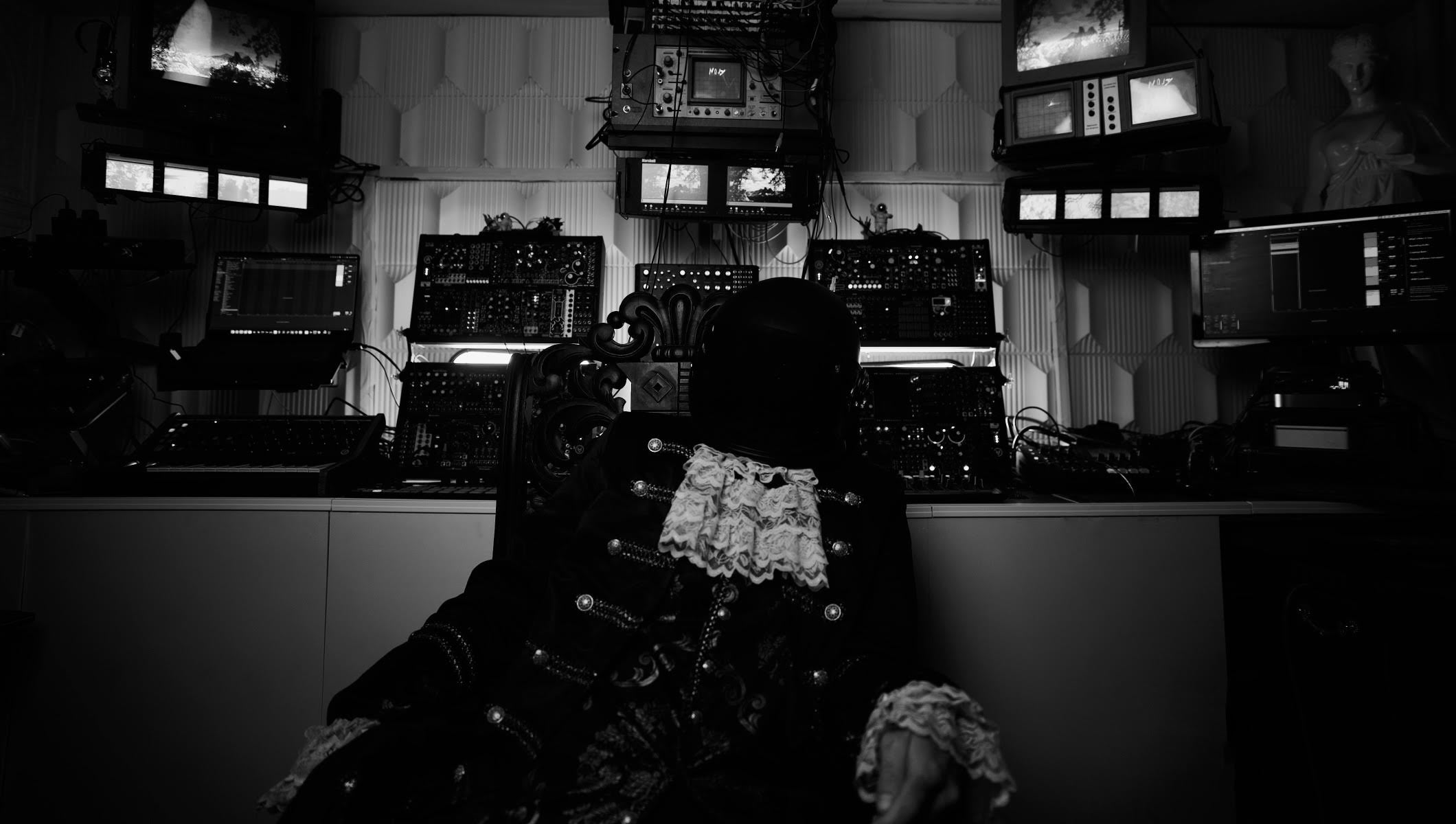 Artist Feature: Majxr Tom